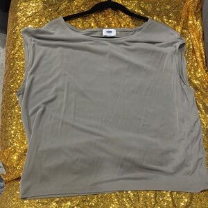 Old Navy Gray Short Sleeve Top